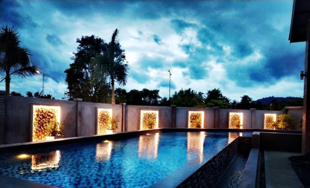 Destini Akef Villa 2 Pantai Cenang  Eksteriør billede